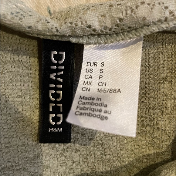 Green H&M Top - Picture 2 of 2